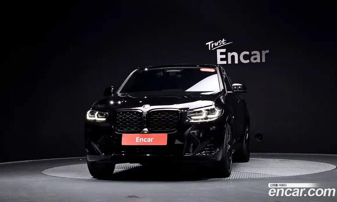 BMW X4 2025 2.0 Автомат в Москве № 362673, фото 2