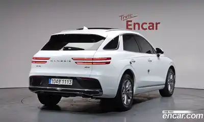 Genesis GV70, 2025