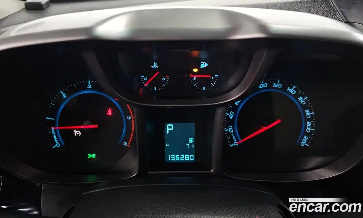 Chevrolet Orlando 2012 2.0 Автомат в Москве № 37297, фото 10