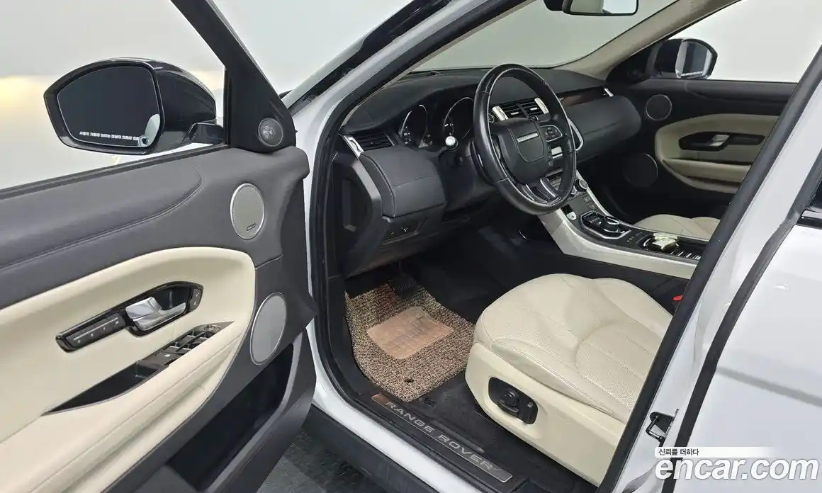 Land Rover Range-Rover Evoque 2018 2.0 Автомат в Москве № 374861, фото 11