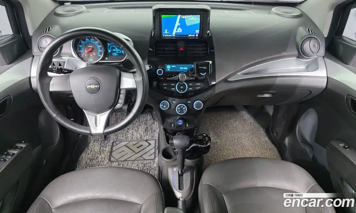 Chevrolet Spark 2014 1.0 Автомат в Москве № 37551, фото 16