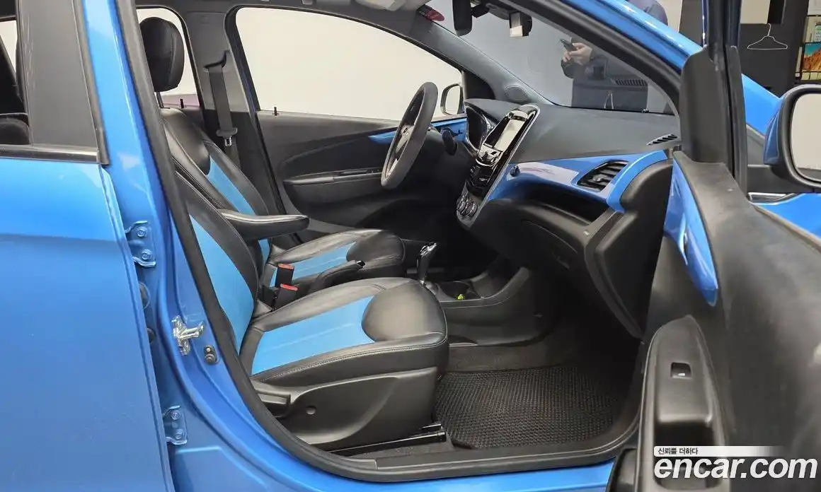 Chevrolet Spark 2016 1.0 Автомат в Москве № 37786, фото 5