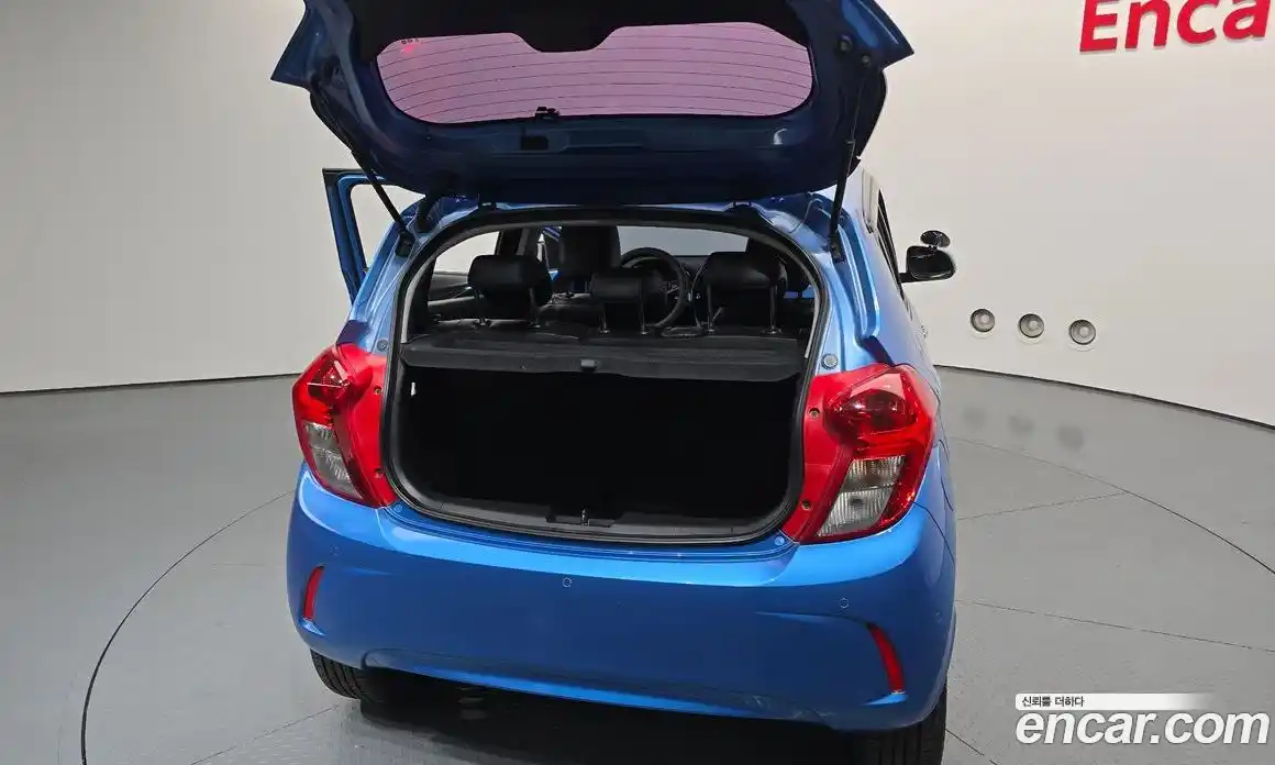 Chevrolet Spark 2016 1.0 Автомат в Москве № 37786, фото 6