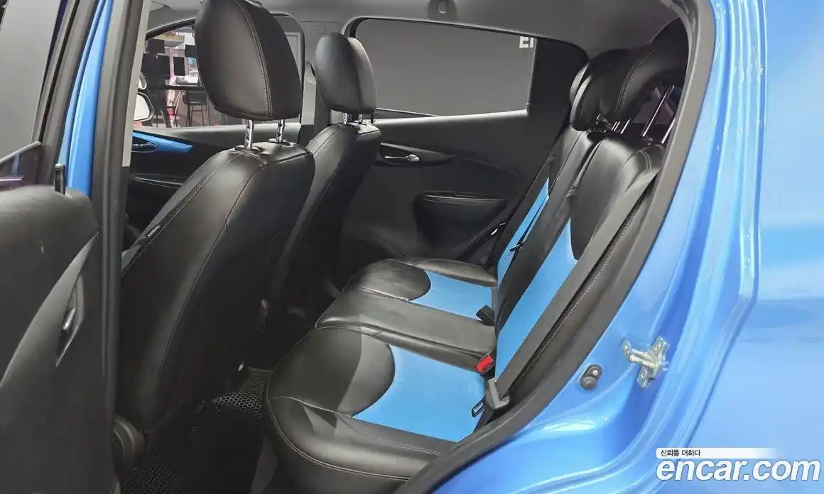 Chevrolet Spark 2016 1.0 Автомат в Москве № 37786, фото 7