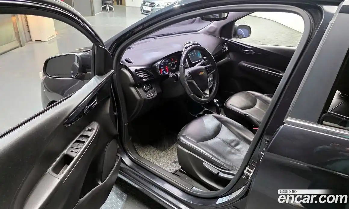 Chevrolet Spark 2016 1.0 Автомат в Москве № 38827, фото 1