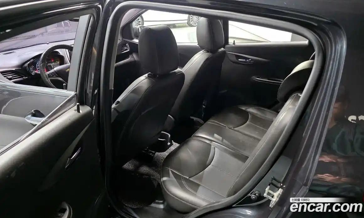 Chevrolet Spark 2016 1.0 Автомат в Москве № 38827, фото 3