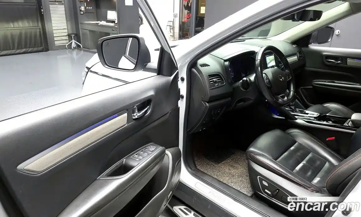 Renault QM6 2022 2.0 Автомат в Москве № 398153, фото 11