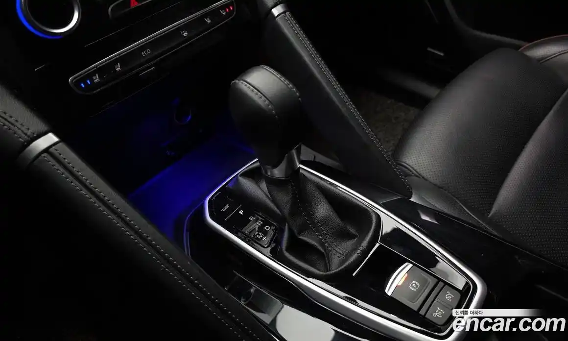 Renault QM6 2022 2.0 Автомат в Москве № 398153, фото 9