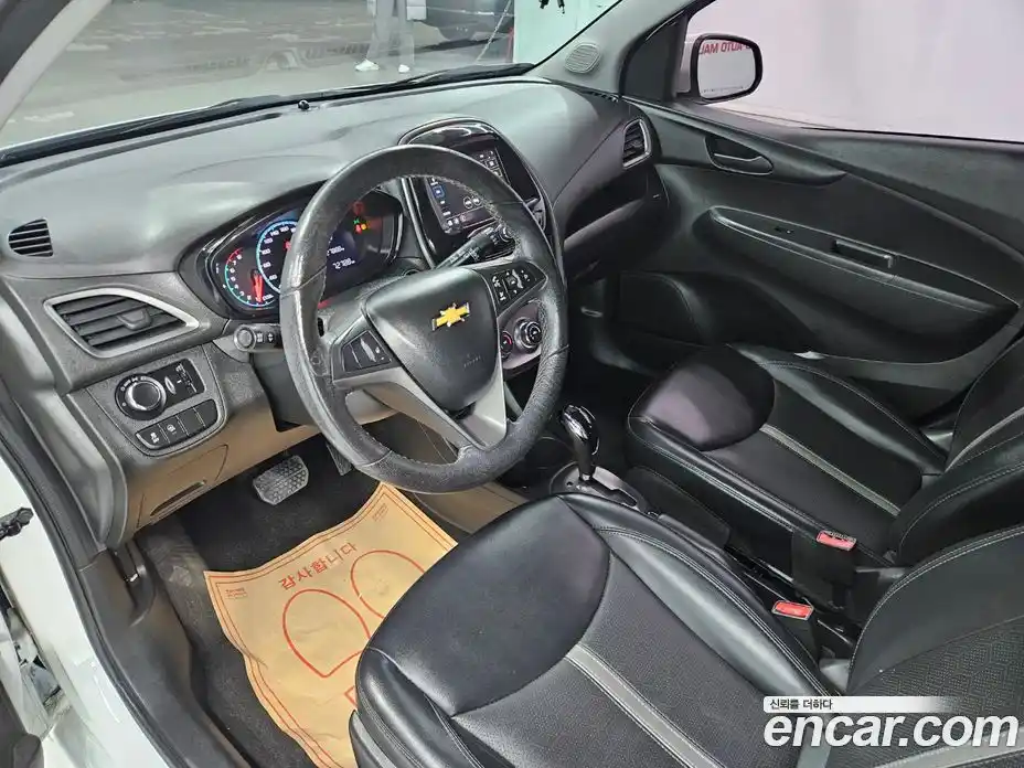 Chevrolet Spark 2020 1.0 Автомат в Москве № 40739, фото 11