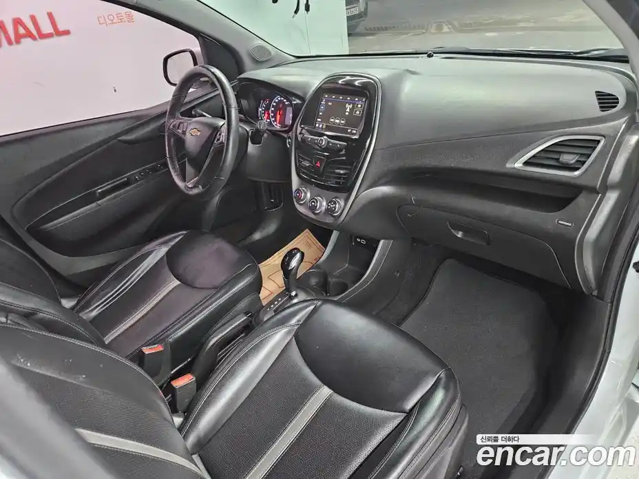 Chevrolet Spark 2020 1.0 Автомат в Москве № 40739, фото 12
