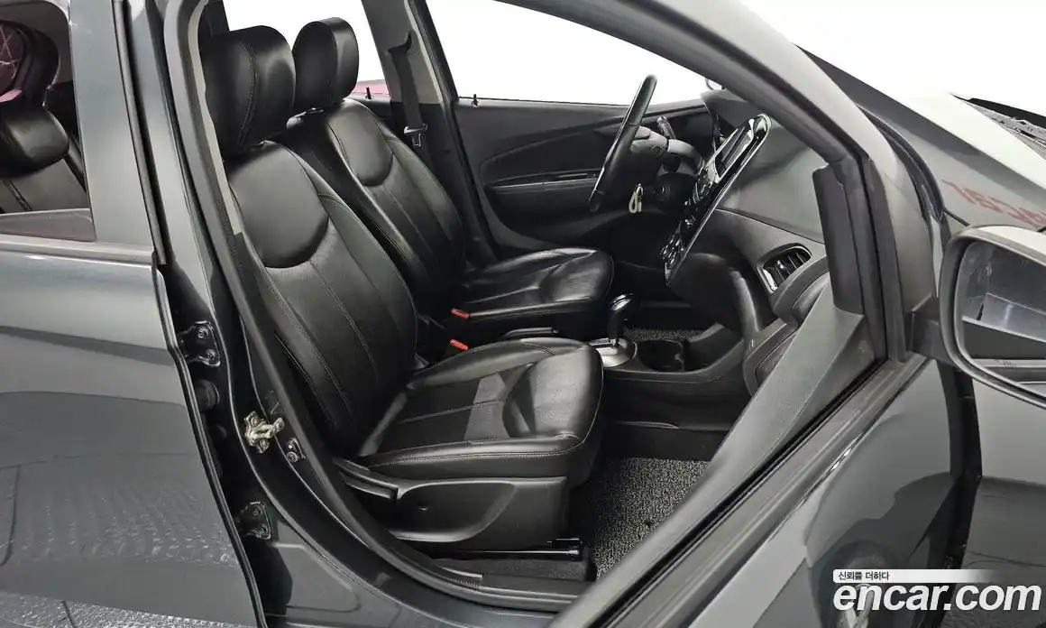 Chevrolet Spark 2017 1.0 Автомат в Москве № 40940, фото 18