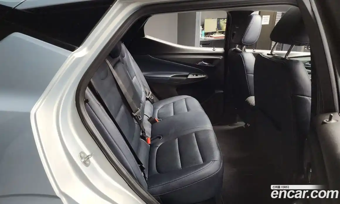 Chevrolet 볼트 EUV 2022 0.2 Автомат в Москве № 40961, фото 13