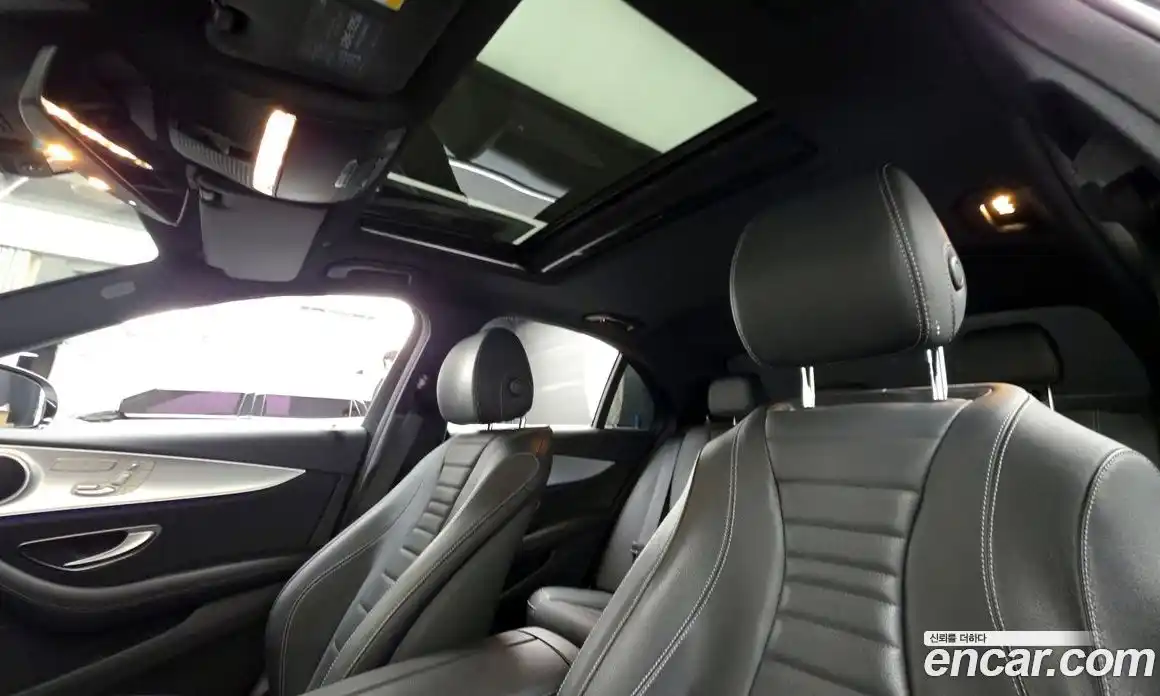 Mercedes-Benz E-Class 2020 2.0 Автомат в Москве № 412951, фото 19