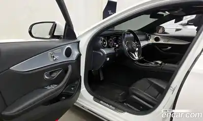 Mercedes-Benz E-Class 2020 2.0 Автомат в Москве № 412951, миниатюра 10
