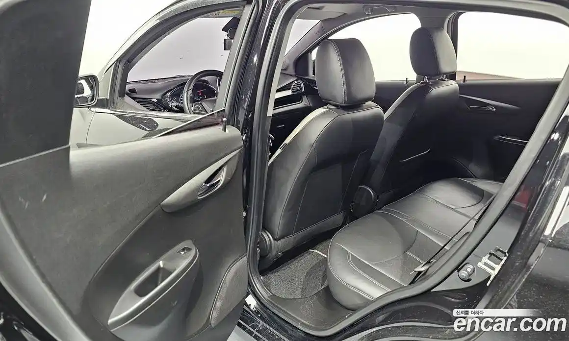 Chevrolet Spark 2018 1.0 Автомат в Москве № 41455, фото 12