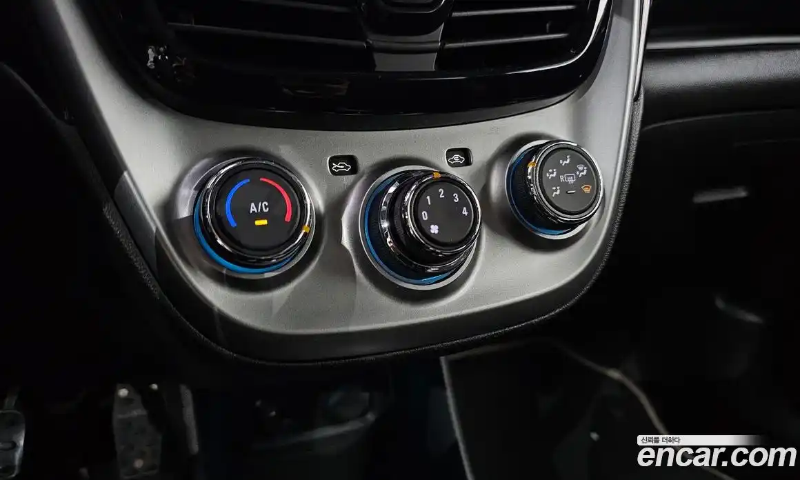 Chevrolet Spark 2018 1.0 Автомат в Москве № 41455, фото 10