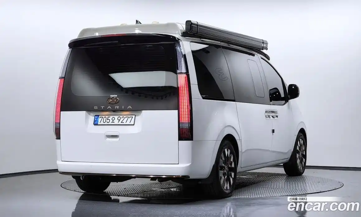 Hyundai Staria 2023 2.2 Автомат в Москве № 46841, фото 13