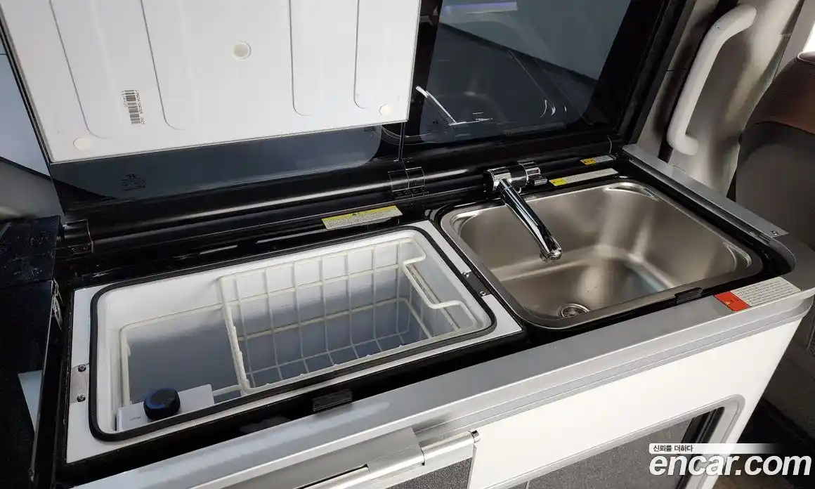 Hyundai Staria 2023 2.2 Автомат в Москве № 46841, фото 14