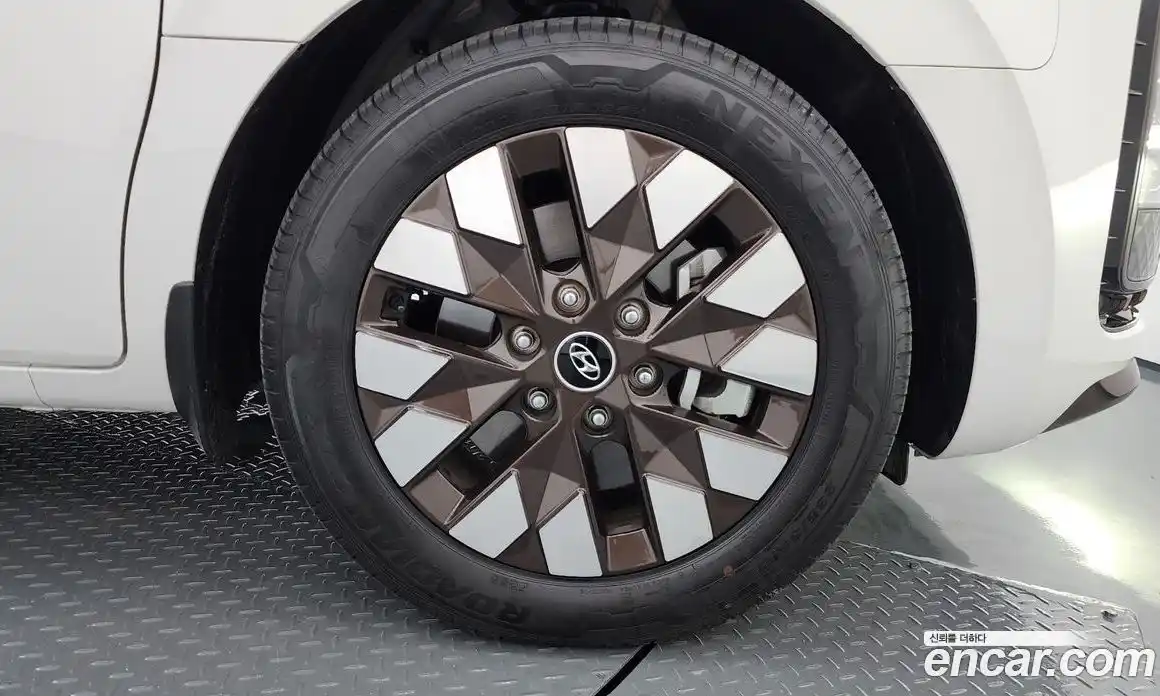 Hyundai Staria 2023 2.2 Автомат в Москве № 46841, фото 10