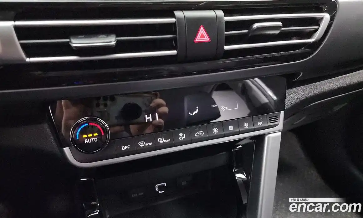 Kia Seltos 2023 1.6 Автомат в Москве № 55825, фото 3