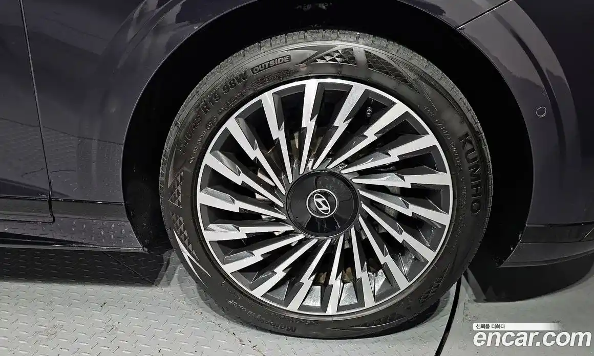 Hyundai Grandeur 2025 1.6 Автомат в Москве № 5591, фото 5