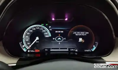 Genesis GV70 2022 2.5 Автомат в Москве № 56739, миниатюра 2