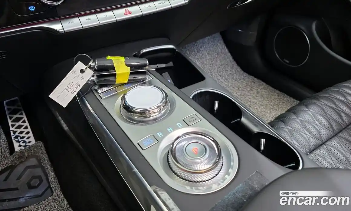 Genesis GV70 2023 2.5 Автомат в Москве № 57574, фото 14