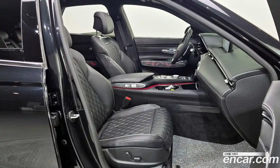 Genesis GV70 2023 2.5 Автомат в Москве № 57574, фото 15