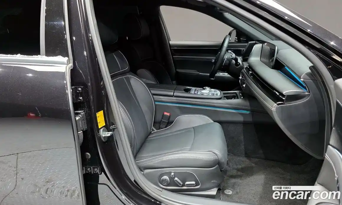 Genesis G90 2025 3.5 Автомат в Москве № 58768, фото 16