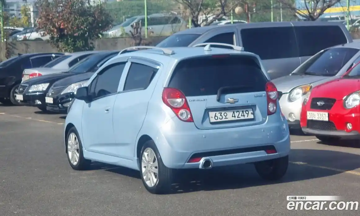 Chevrolet Spark 2014 1.0 Автомат в Москве № 69186, фото 4