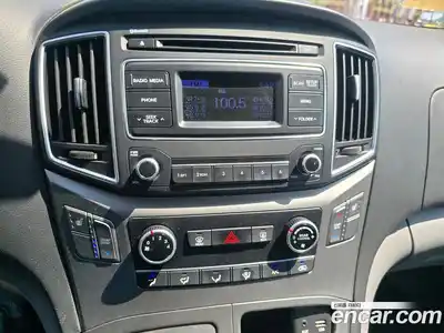 Hyundai Starex 2018 2.5 Автомат в Москве № 7242, миниатюра 5
