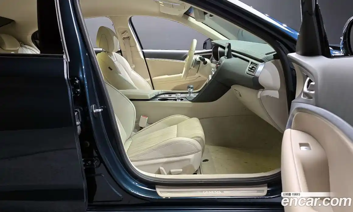 Genesis G70 2023 2.0 Автомат в Москве № 76785, фото 20