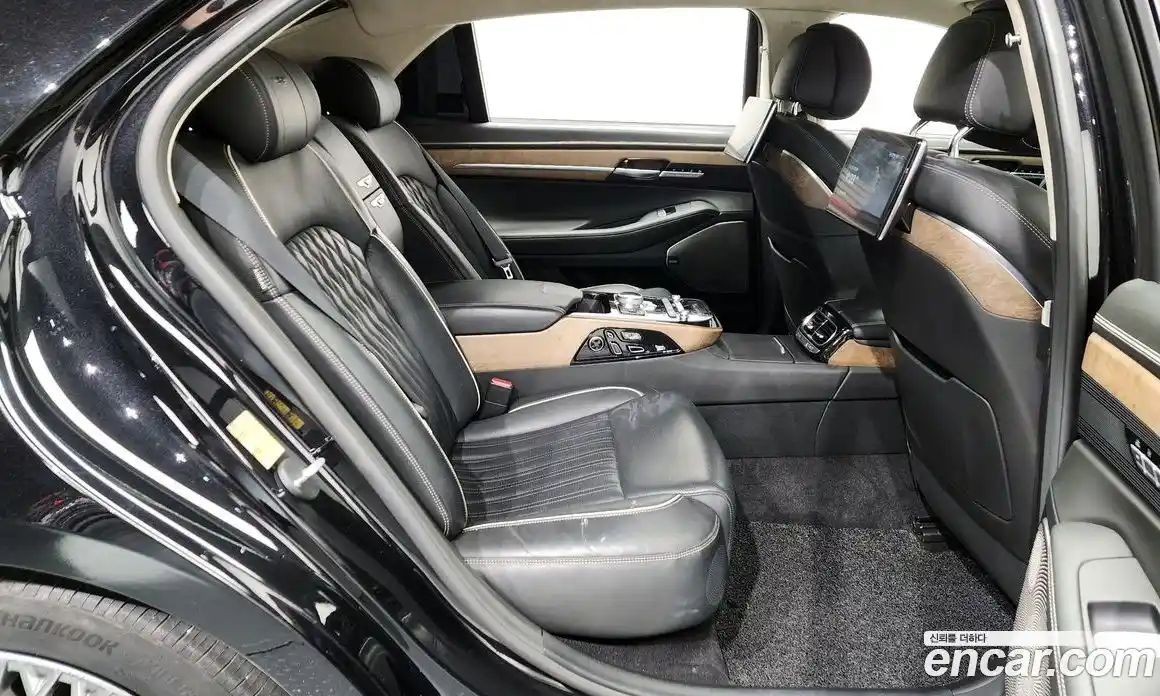 Genesis G90 2021 5.0 Автомат в Москве № 82034, фото 13