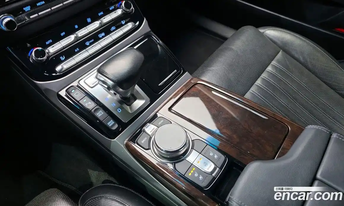 Genesis EQ900 2016 3.8 Автомат в Москве № 83271, фото 7