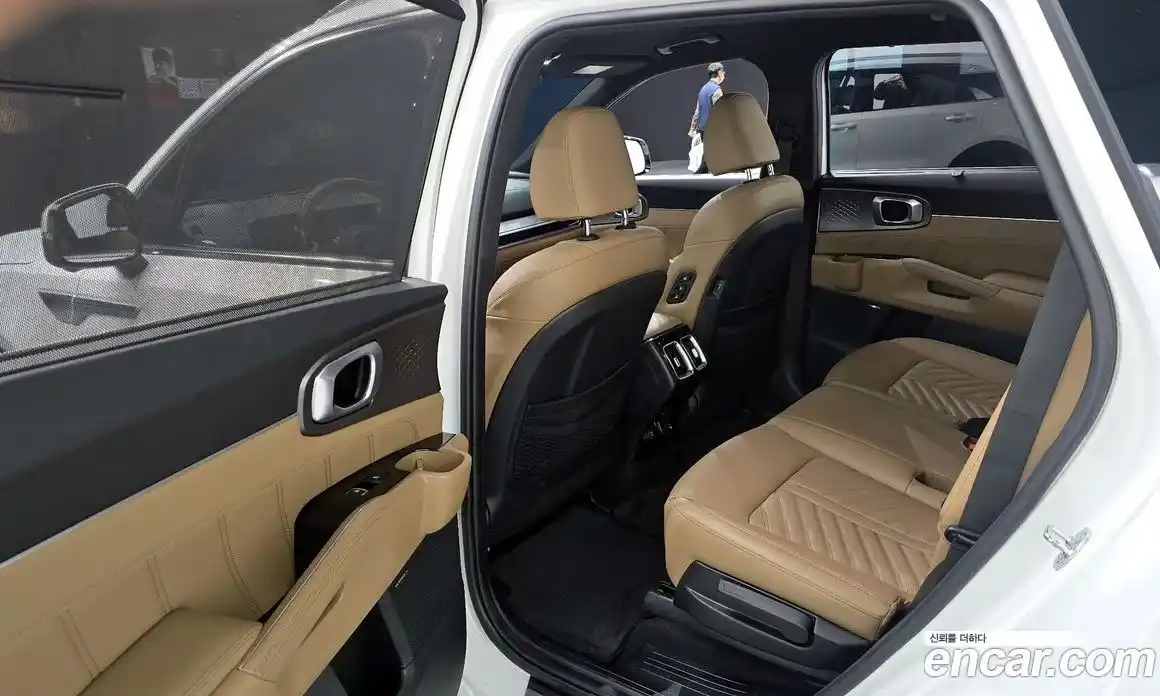 Kia Sorento 2024 1.6 Автомат в Москве № 95205, фото 12