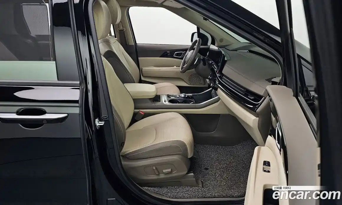 Kia Canival 2024 2.2 Автомат в Москве № 95905, фото 15