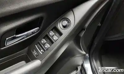 Chevrolet Trax 2018 1.6 Автомат в Москве № 99807, миниатюра 11