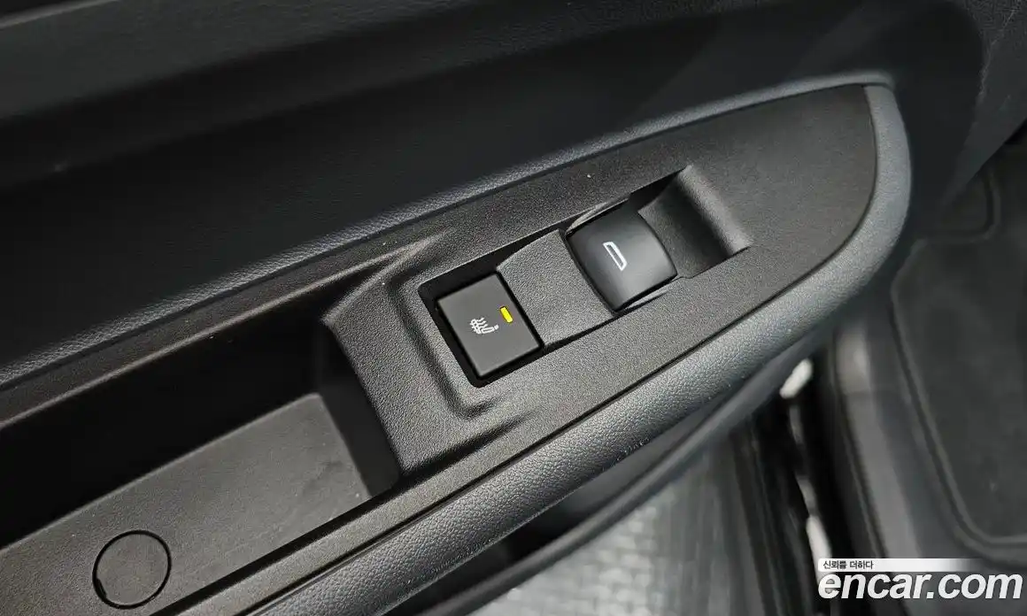 Chevrolet Bolt EV 2021 0.2 Автомат в Москве № 104785, фото 15