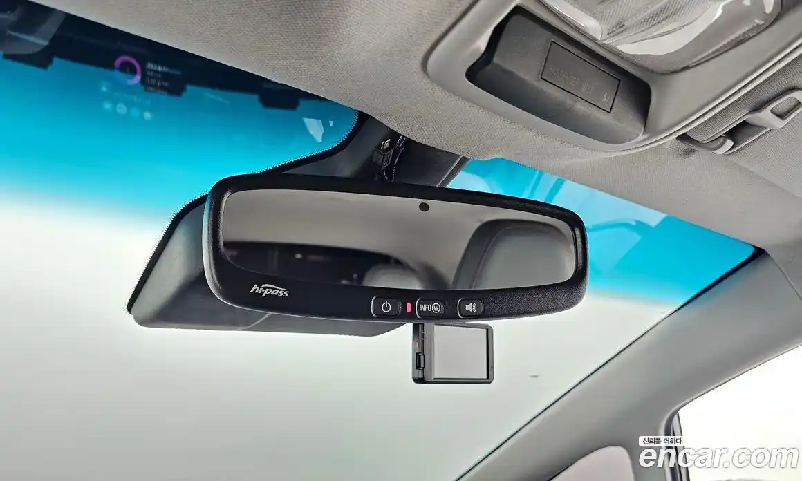 Chevrolet Bolt EV 2021 0.2 Автомат в Москве № 104785, фото 3