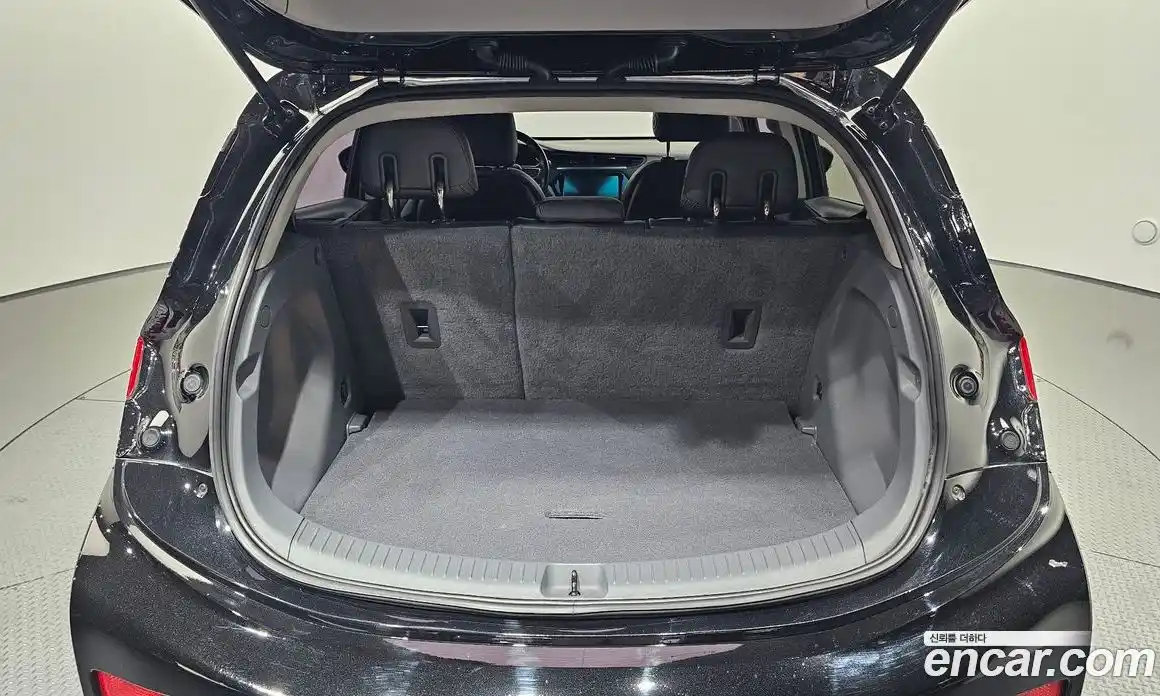 Chevrolet Bolt EV 2021 0.2 Автомат в Москве № 104785, фото 6