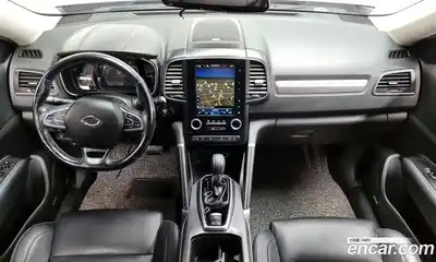 Renault QM6 2017 2.0 Автомат в Москве № 107537, миниатюра 4