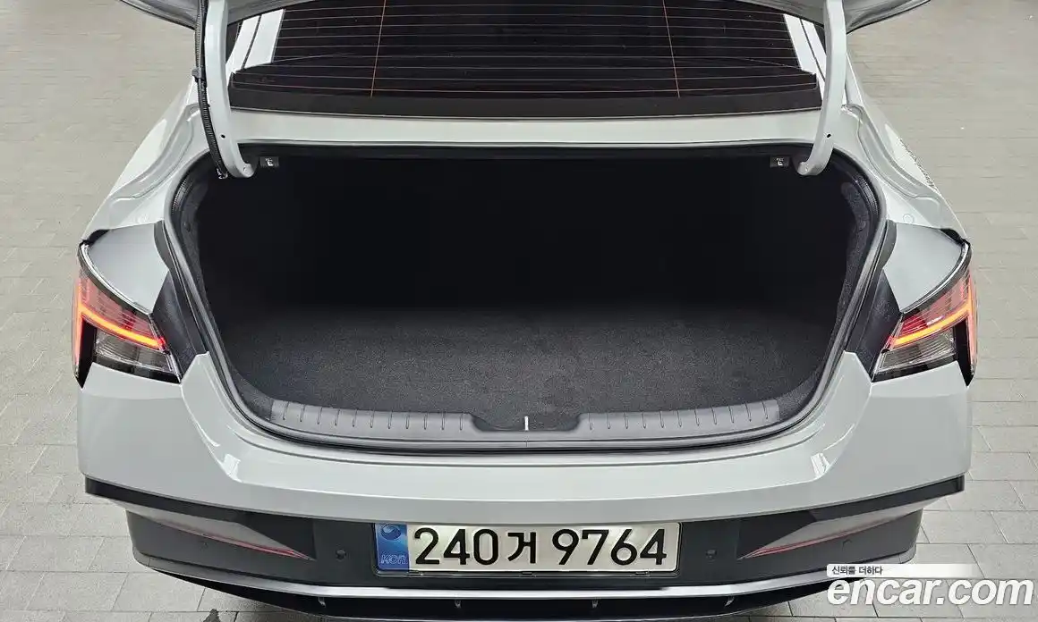 Hyundai Avante 2025 1.6 Автомат в Москве № 108300, фото 19