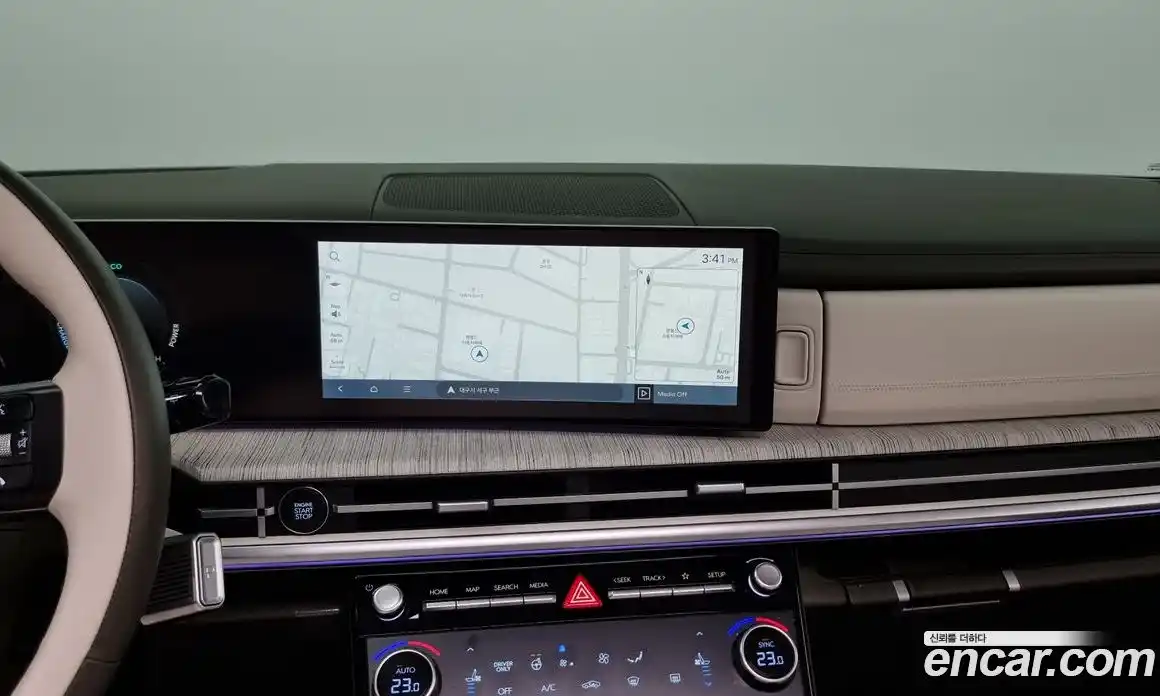 Hyundai Santa Fe 2024 1.6 Автомат в Москве № 109158, фото 16