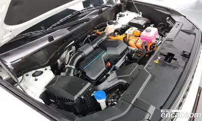 Hyundai Santa Fe 2024 1.6 Автомат в Москве № 109158, миниатюра 6