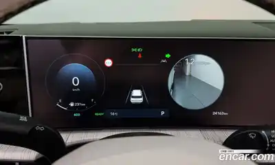 Hyundai Santa Fe 2024 1.6 Автомат в Москве № 109158, миниатюра 8