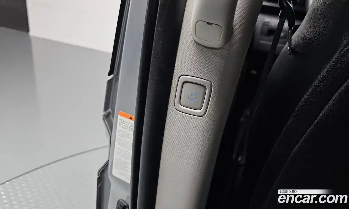 Hyundai Staria 2023 2.2 Автомат в Москве № 110408, фото 15