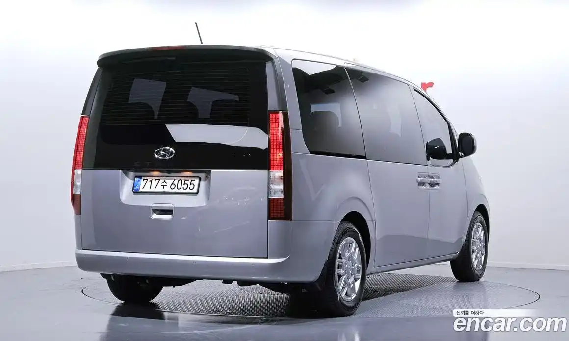 Hyundai Staria 2023 2.2 Автомат в Москве № 110408, фото 4