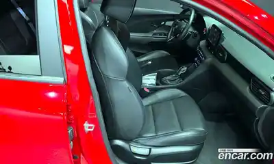 Hyundai Veloster, 2023