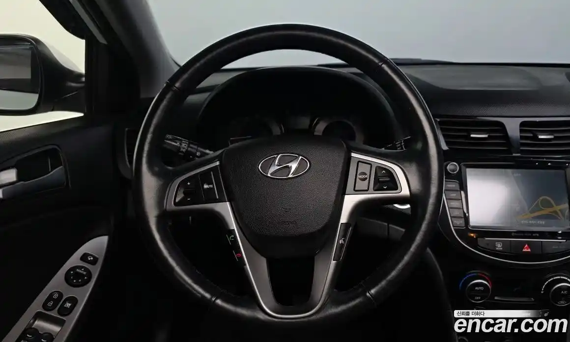 Hyundai Accent 2016 1.6 Автомат в Москве № 114305, фото 3