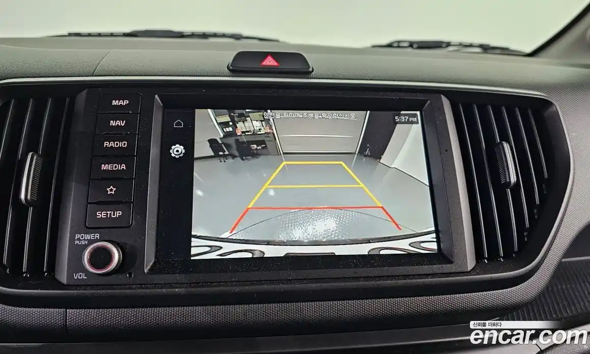 Kia Ray 2023 1.0 Автомат в Москве № 114624, фото 15